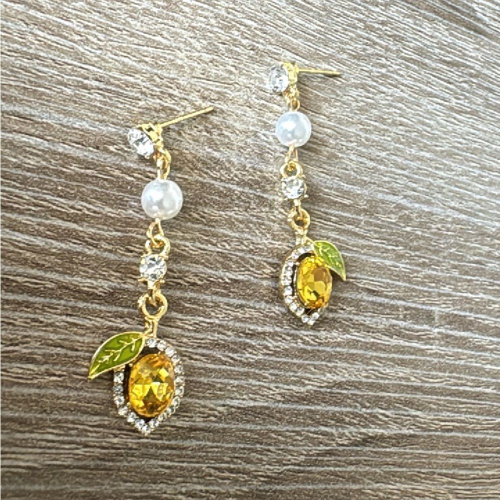 Anthropologie Gold and Yellow Leaf Drop Earrings with Pearls